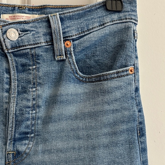 Women’s Levi’s Ribcage Straight Ankle - Picture 10 of 14